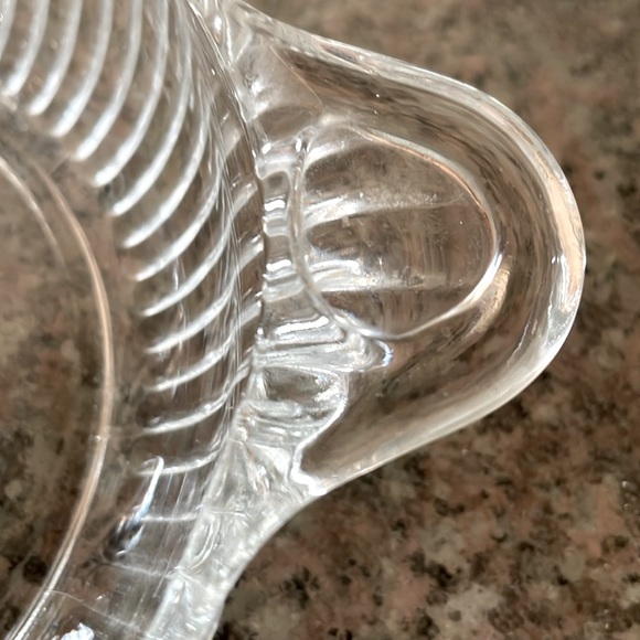 Depression Glass Juicer - Picture 3 of 4